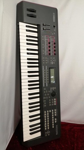 Yamaha moxf6 key music - yamaha,