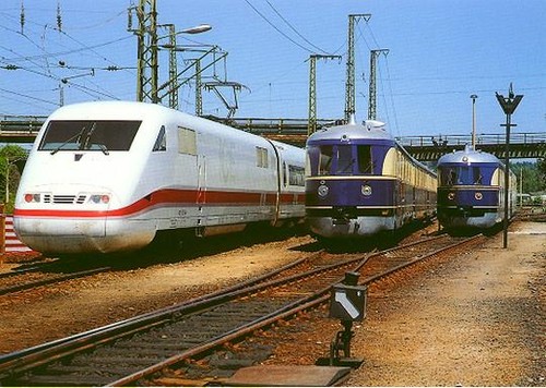 Fahrzeug parade ice - ·,