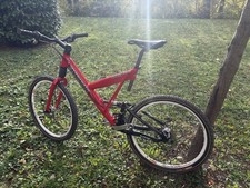 Cannondale Super V in idealem Zustand