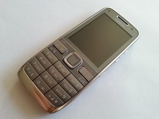 NOKIA E52 GRAU TOP OHNE