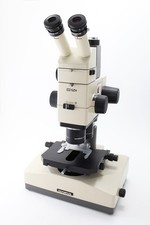 Olympus SZH Stereomikroskop 2 Objektive Wechsler Fototubus Kreuztisch Durchlicht