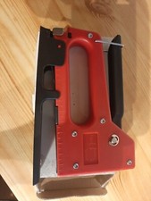 Handtacker Hefter Tacker Nagler 4-8 × 0,7 mm Taiwan Gs Ohne Heft-Klammern neuw.