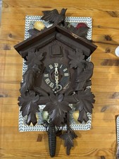 100 Jahre alte Kuckucksuhr