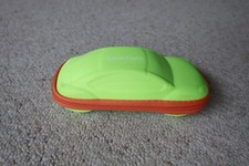 Brillenetui Beetle EnzoDate neon grün orange schwarz Reißverschluss 17 cm