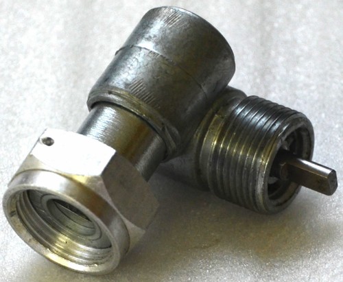Winkelantrieb für tachometer - winkelantrieb,