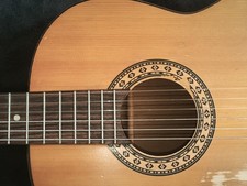 Alte Gitarre Konzertgitarre