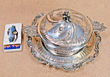 solide Rokoko Butterdose, 3