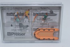 Preiser 10764  Familie im