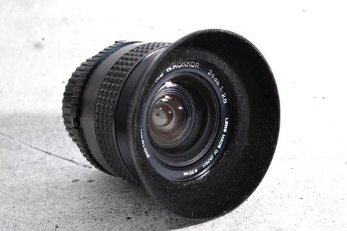 Minolta 24 mm - /,