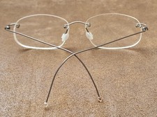 stilvolle randlose Sehstärke