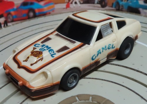 Slotcar racing datsun - slotcar,