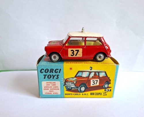 Corgi toys 317 - toys, mini