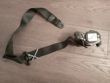 Sicherheitsgurt  Gurtstraffer