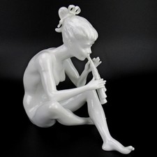 AK Kaiser Porzellan Figur