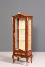 Traumhafte Barock Stil Vitrine