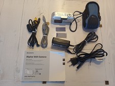 Kamera Sony Cybershot DSC-P8 / 3.2MP DigitalKamera | Silber