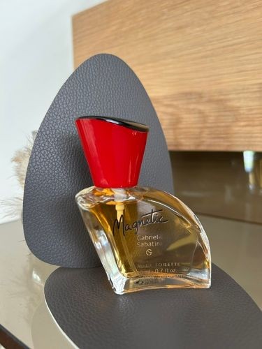Gabriela sabatini magnetic eau - gabriela,