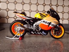 Minichamps 1:12 Max Biaggi