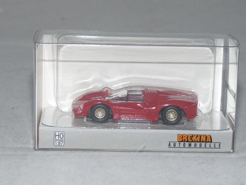 Brekina 22901 ferrari - 330, p3