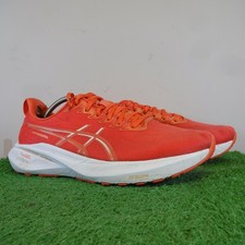 Asics Turnschuhe Größe 9