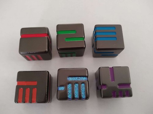 Spielwürfel metall 6 - spielwürfel, metall,