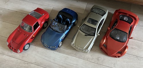 Modellauto sammlung 18 - sammlung, 1:18