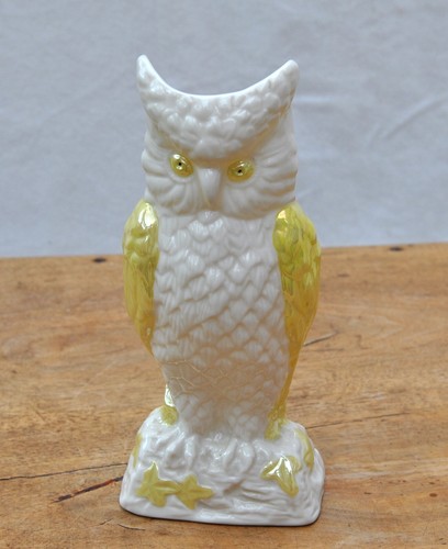 Porzellanvase form einer - in,