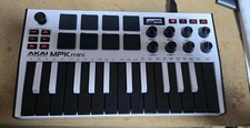 Akai MPK Mini MK3 USB MIDI Controller Akai Special Edition Weiß
