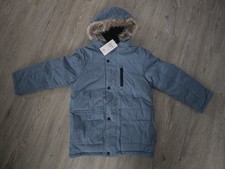 Neue Winterjacke Größe 128