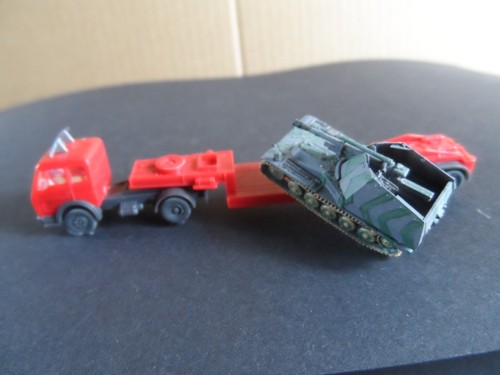 Lkw beladen mit panzer - mit,