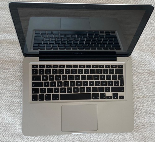Mac book pro - book,