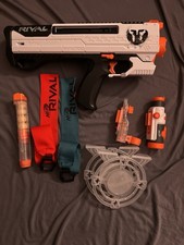 Nerf Rivals Blaster Inklusive