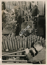 Foto WK2 Deutsche Rüstungsindustrie Fabrik Maschinengewehr X170