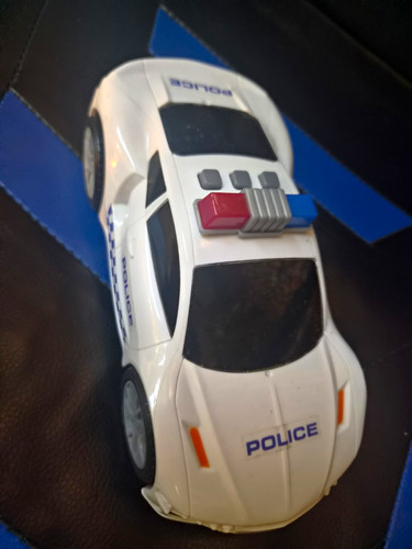 Polizei spielzeugauto - a.i.&e.,