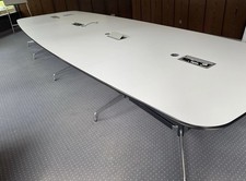 Vitra Eames Segmented Table