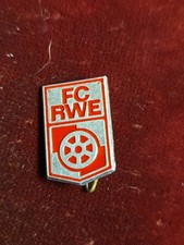 Fussball Anstecknadel FC Rot Weiss Essen [331]
