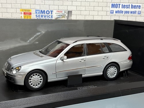 Boxed kyosho - *boxed*,