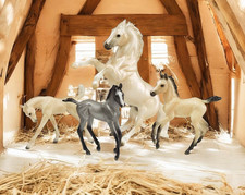 Breyer Classic Cloud's Legacy