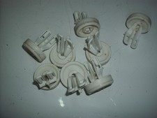 Ignis ADL 335/1 Geschirrspülerkorbrolle