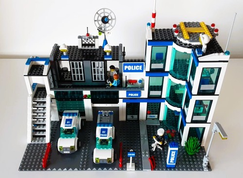 Lego 7498 city polizeistation - lego,