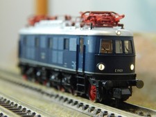 Fleischmann 7319 : DIGITALE E-LOK E 19 01 "DB" IN BLAU SPUR N MIT OVP DCC