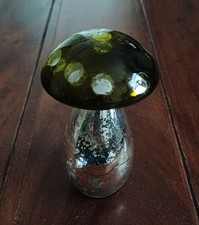 WEIHNACHTEN/WINTER/HERBST, Deko/Figur, grüner Fliegenpilz aus Glas,  10 cm