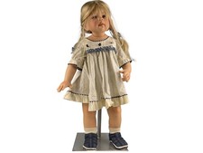 Monika Levenig Künstlerpuppe