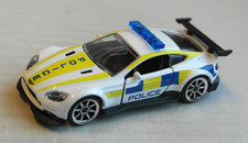 Majorette Aston Martin Vantage GT8 weiß/gelb/blau POLICE Polizeiauto Sportwagen