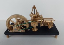 Liegende-Einzylinder-Dampfmasc