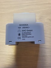 Steckdose für Hutschiene Schaltschrank Einbausteckdose 230V 16A nach VDE