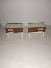 2 x Alter Kunststoff