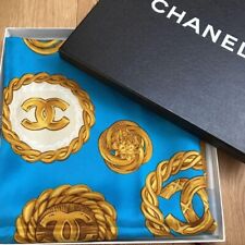 nie benutzt Chanel Vintage Seidentuch türkis blau Kette Schmuck Motiv mit Box