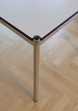 USM Haller Trapeztisch 120°/60° perlgrau Tisch 1500 in HPL 02 