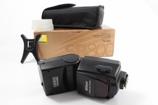 Nikon Speedlight SB-800, sehr